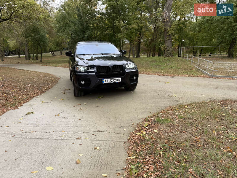 Позашляховик / Кросовер BMW X6 2011 в Києві