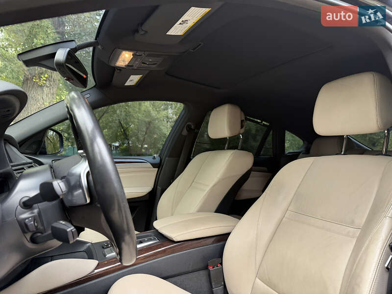 Позашляховик / Кросовер BMW X6 2011 в Києві