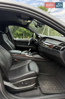 Позашляховик / Кросовер BMW X6 2010 в 