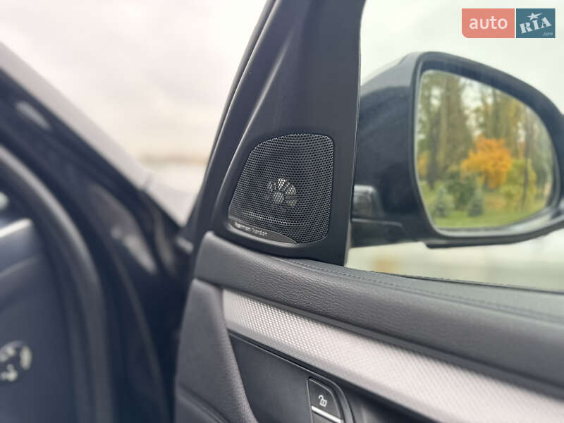 Внедорожник / Кроссовер BMW X6 2015 в Киеве фото 70 Внедорожник / Кроссовер BMW X6 2015 в Киеве