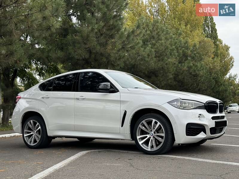 Внедорожник / Кроссовер BMW X6 2015 в Одессе