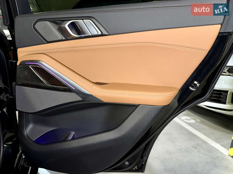 Внедорожник / Кроссовер BMW X6 2023 в Киеве