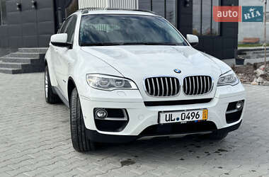 Внедорожник / Кроссовер BMW X6 2013 в Новоднестровске