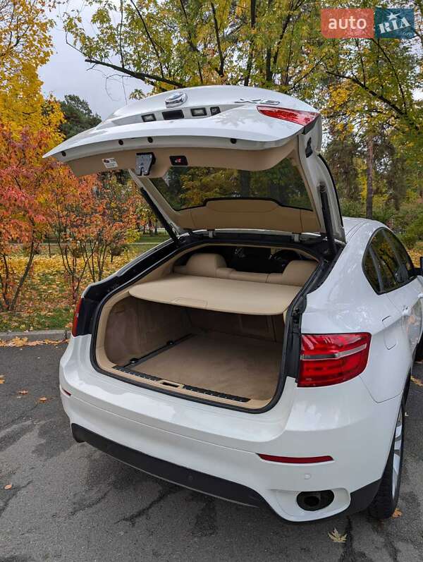 Позашляховик / Кросовер BMW X6 2012 в Києві