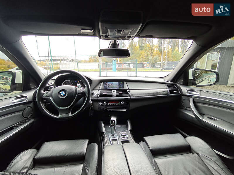 Внедорожник / Кроссовер BMW X6 2010 в Киеве