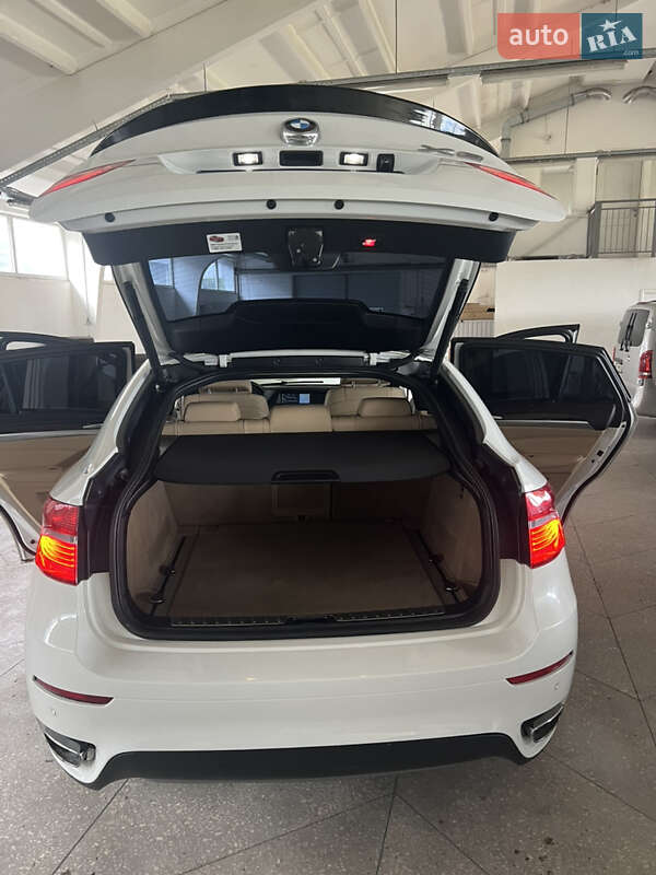 Внедорожник / Кроссовер BMW X6 2010 в Полтаве