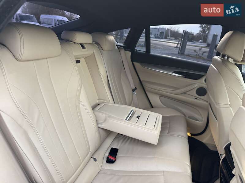 Внедорожник / Кроссовер BMW X6 2018 в Бродах