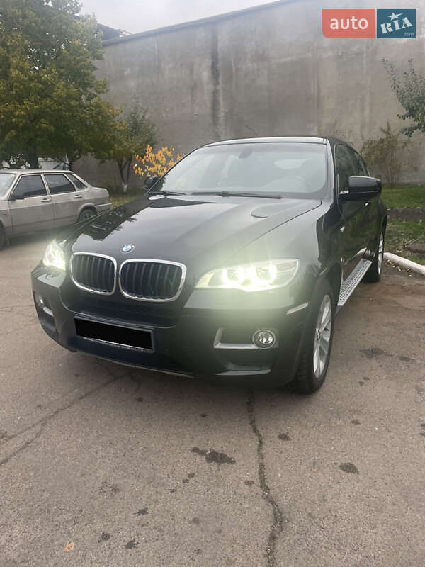 Внедорожник / Кроссовер BMW X6 2013 в Киеве