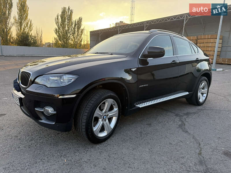 Внедорожник / Кроссовер BMW X6 2010 в Николаеве
