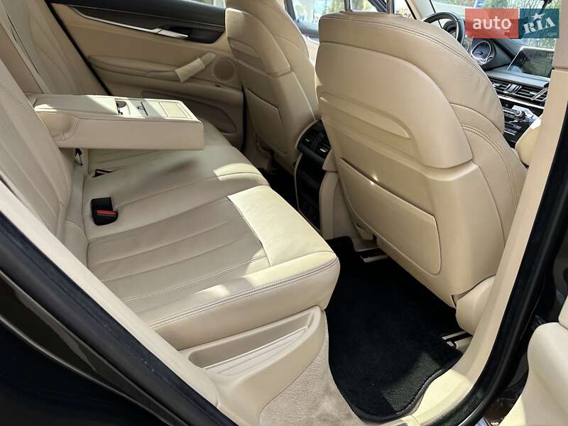 Позашляховик / Кросовер BMW X6 2015 в Хмельницькому фото 55 Позашляховик / Кросовер BMW X6 2015 в Хмельницькому