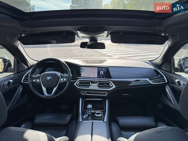 Внедорожник / Кроссовер BMW X6 2021 в Ужгороде