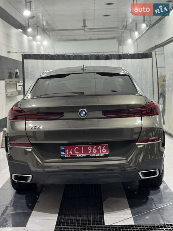 Внедорожник / Кроссовер BMW X6 2021 в Ужгороде