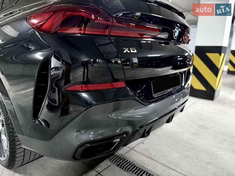 Внедорожник / Кроссовер BMW X6 2021 в Днепре
