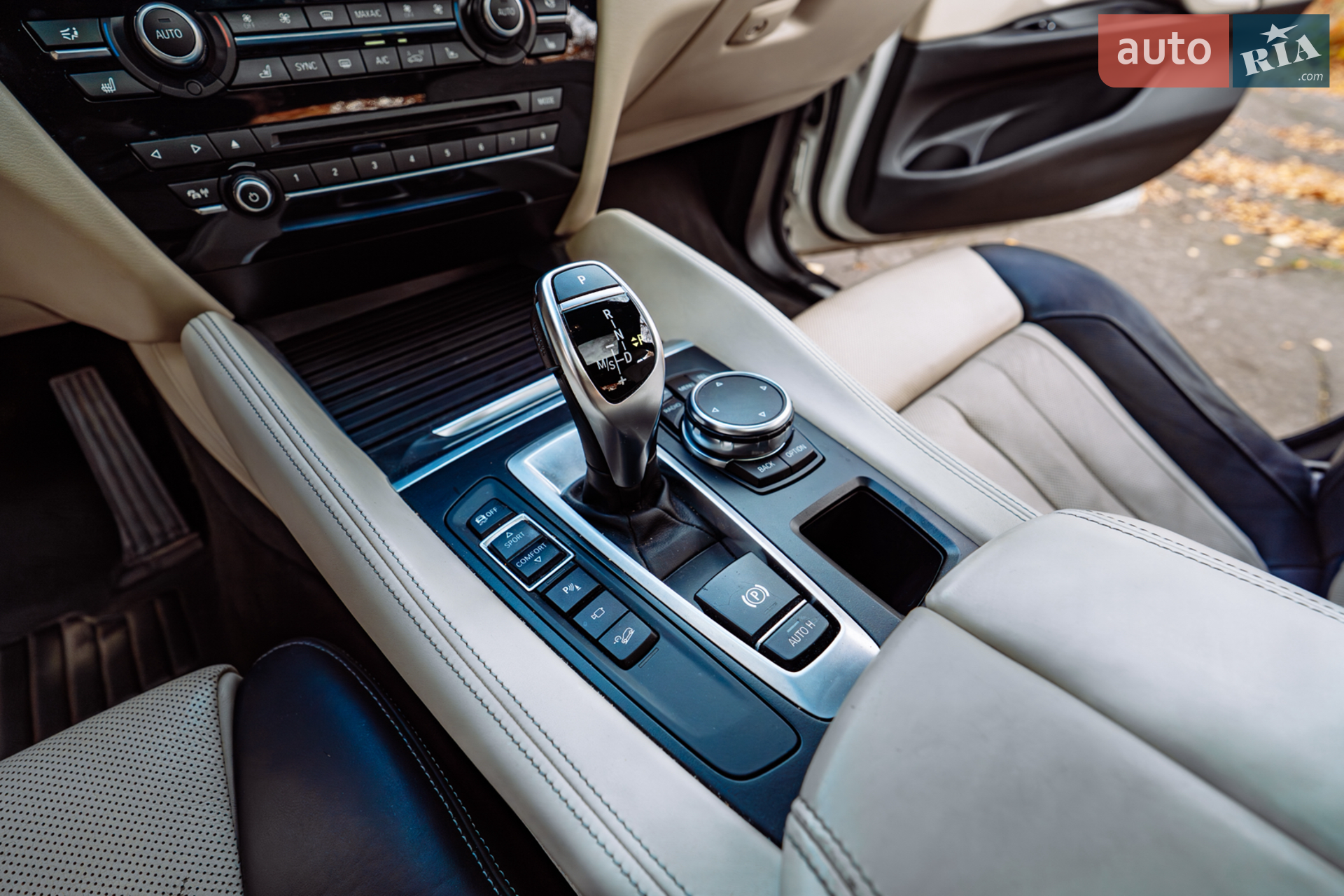 2015 BMW X6 - мініатюра 32