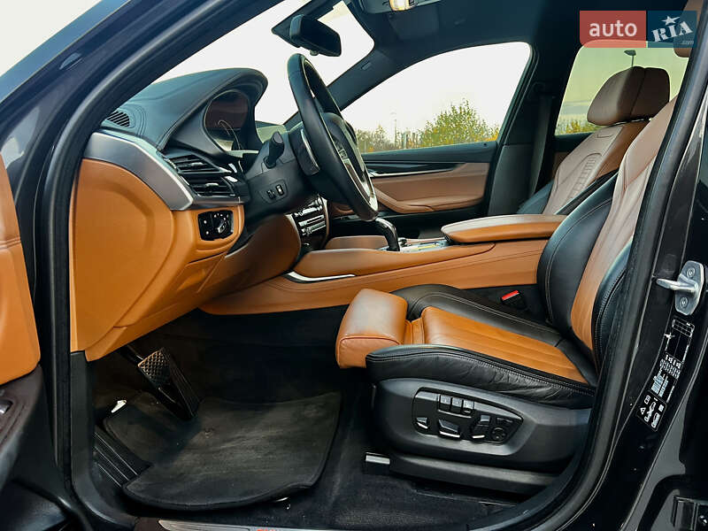 Внедорожник / Кроссовер BMW X6 2016 в Киеве