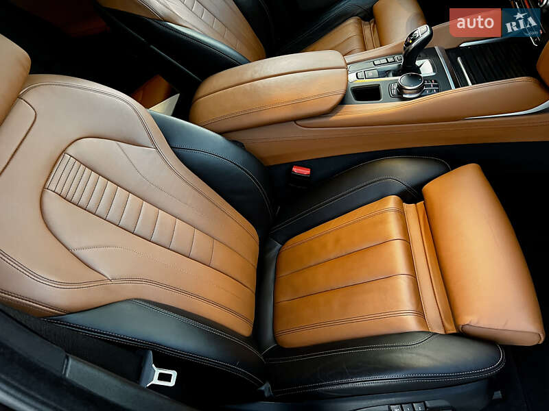 Внедорожник / Кроссовер BMW X6 2016 в Киеве