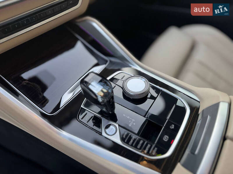 Позашляховик / Кросовер BMW X6 2020 в Чернівцях