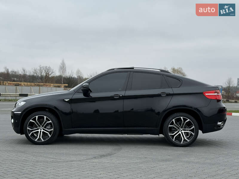 Внедорожник / Кроссовер BMW X6 2011 в Черновцах