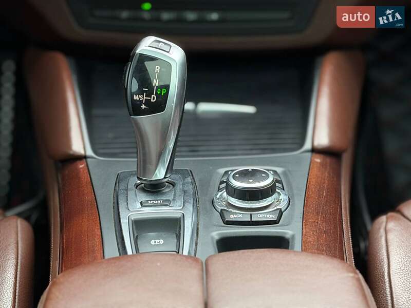 Внедорожник / Кроссовер BMW X6 2011 в Кривом Роге