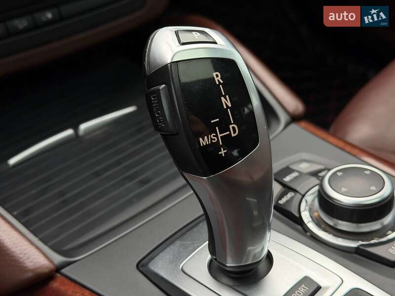 Внедорожник / Кроссовер BMW X6 2011 в Кривом Роге