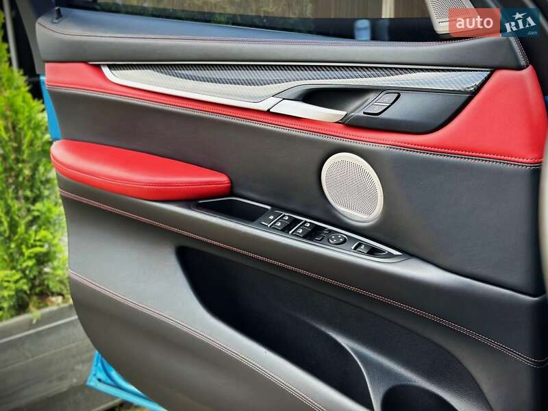 Внедорожник / Кроссовер BMW X6 2015 в Киеве