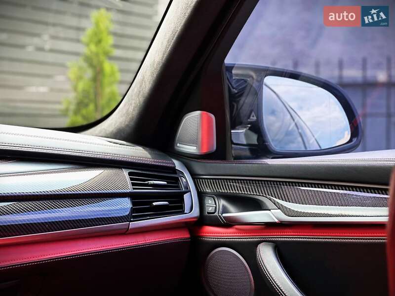 Внедорожник / Кроссовер BMW X6 2015 в Киеве