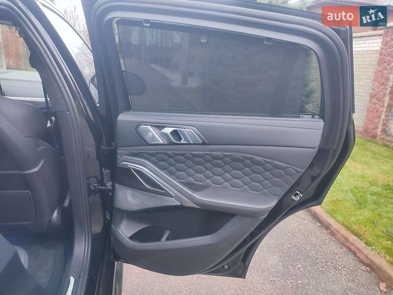 Внедорожник / Кроссовер BMW X6 2021 в Киеве