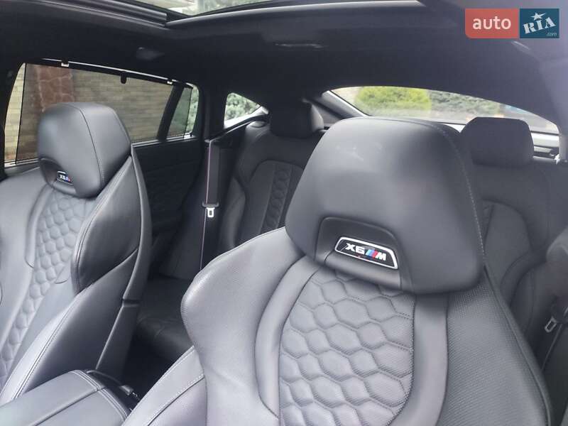 Внедорожник / Кроссовер BMW X6 2021 в Киеве