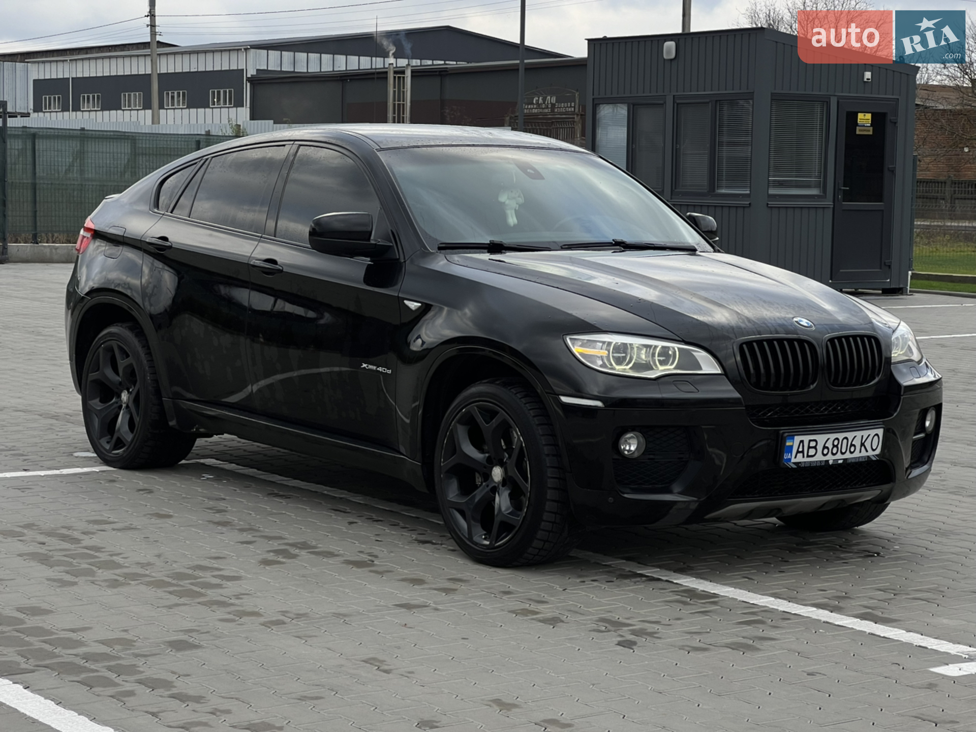 2011 BMW X6 - мініатюра 10