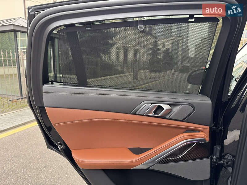 Внедорожник / Кроссовер BMW X6 2024 в Киеве