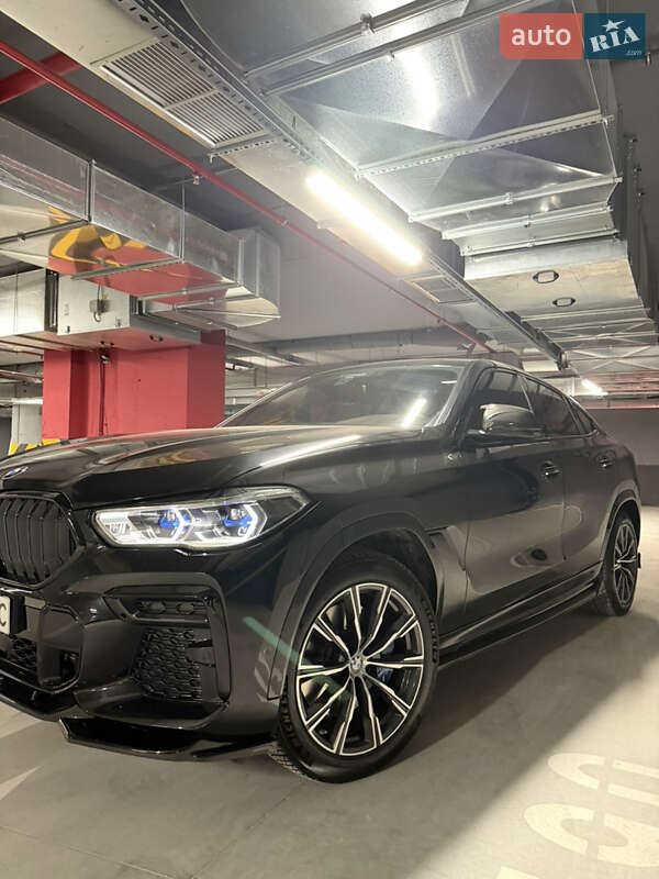 Позашляховик / Кросовер BMW X6 2022 в Івано-Франківську
