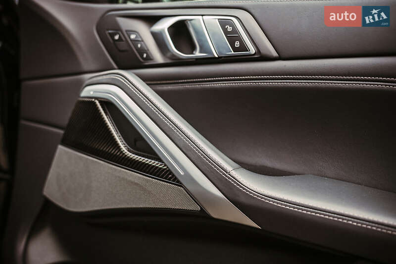 Внедорожник / Кроссовер BMW X6 2022 в Киеве