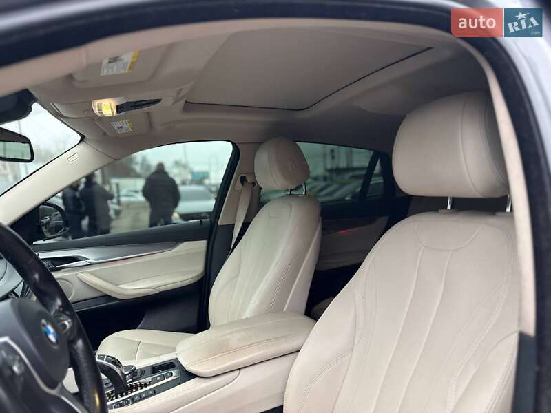 Внедорожник / Кроссовер BMW X6 2015 в Киеве