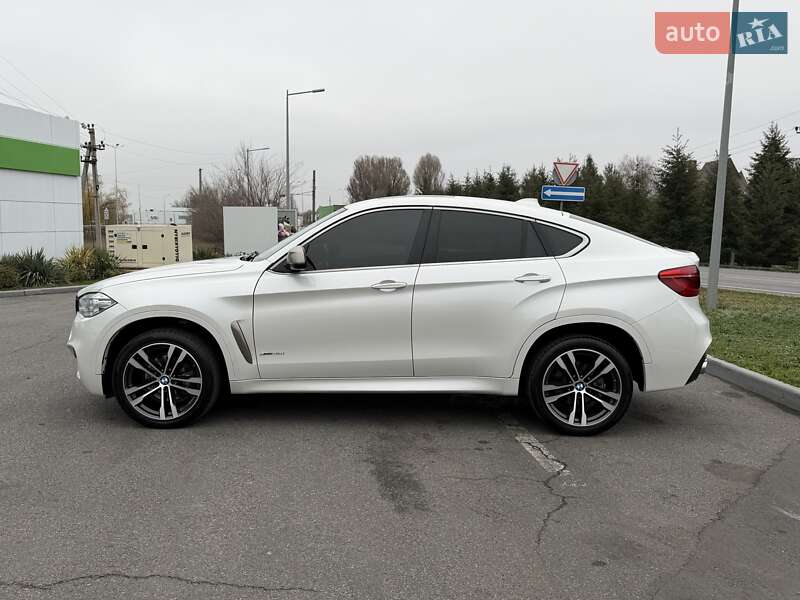Внедорожник / Кроссовер BMW X6 2016 в Днепре фото 9 Внедорожник / Кроссовер BMW X6 2016 в Днепре