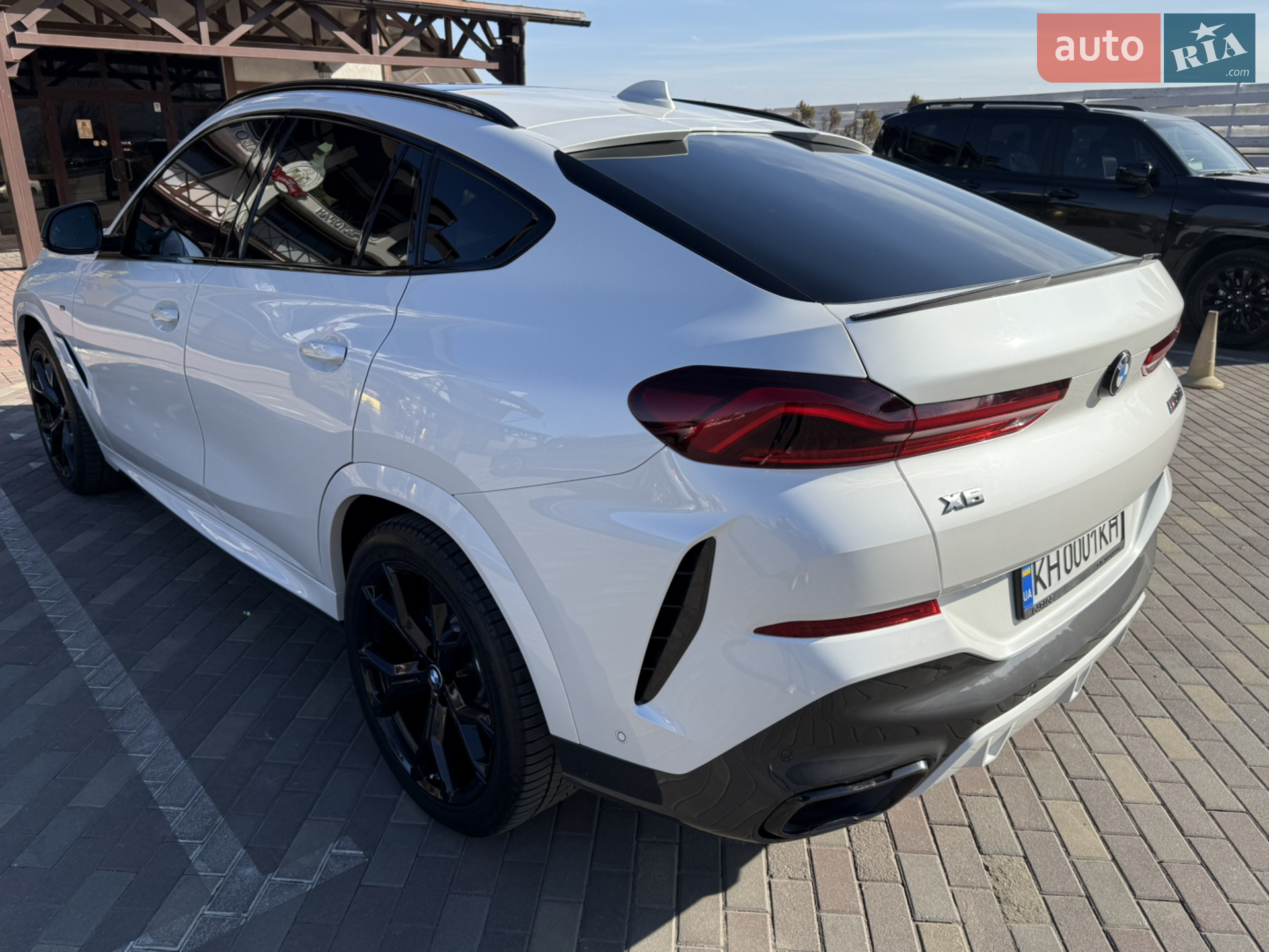 2020 BMW X6 - мініатюра 3