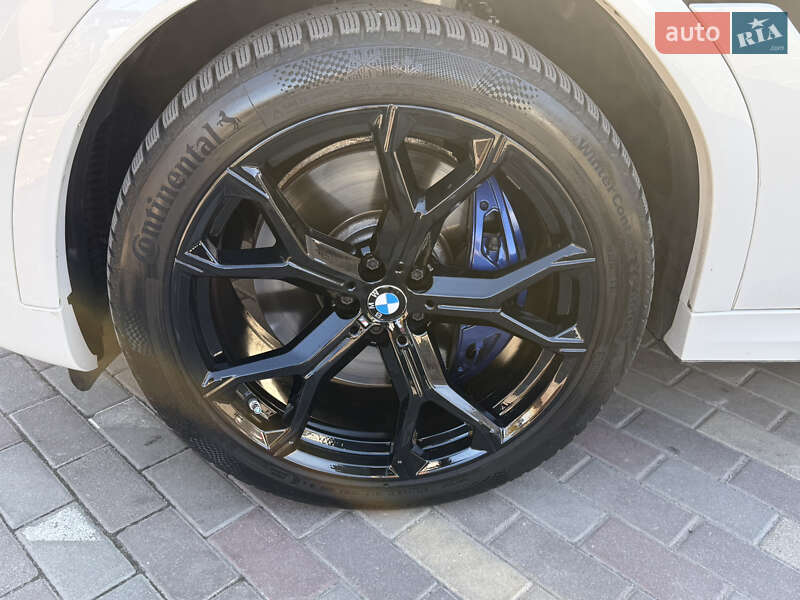 Внедорожник / Кроссовер BMW X6 2020 в Днепре