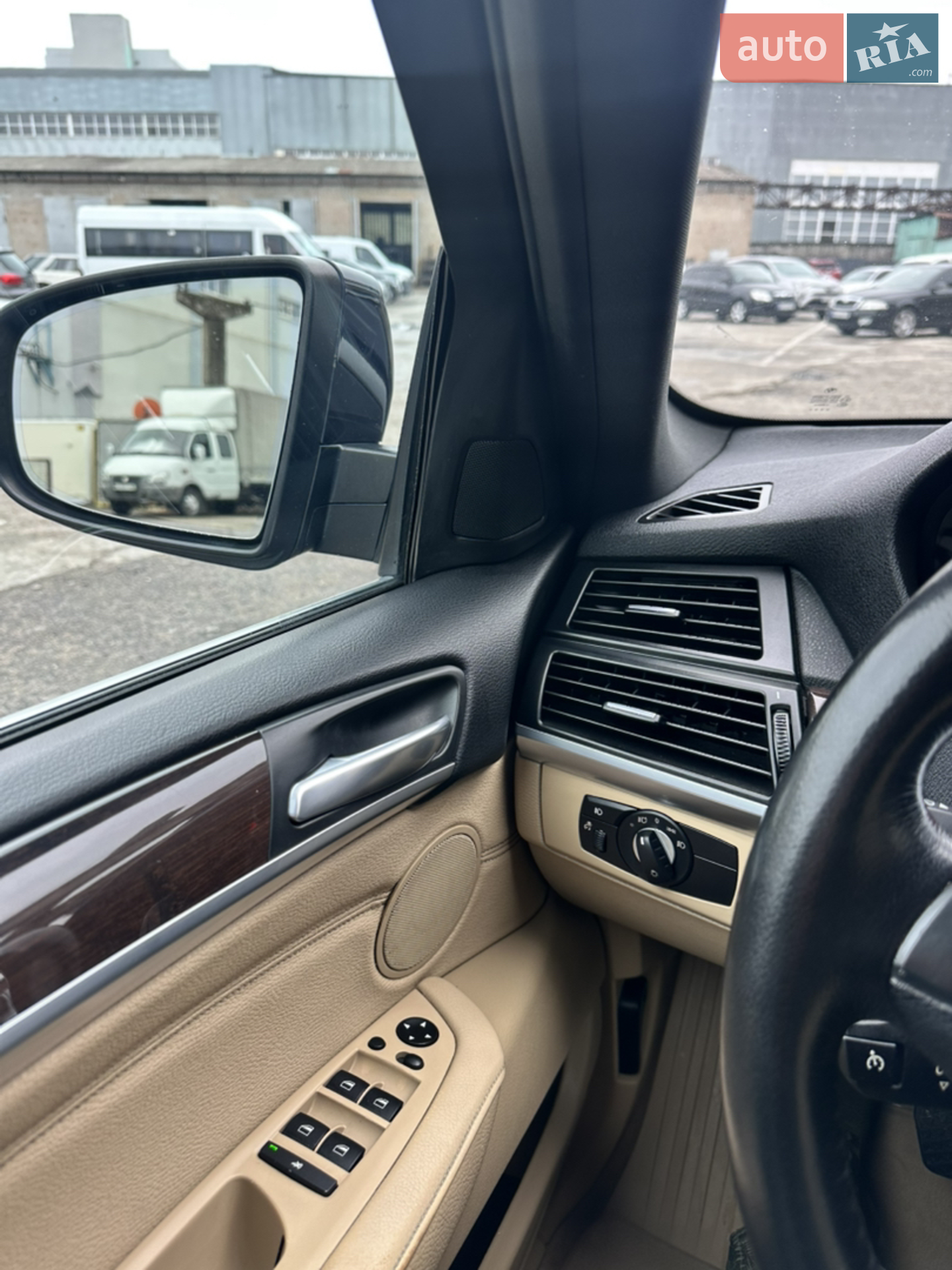 2011 BMW X6 - мініатюра 23