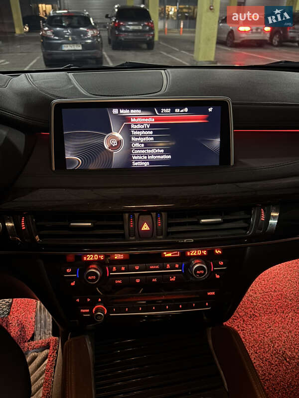 Позашляховик / Кросовер BMW X6 2015 в Києві