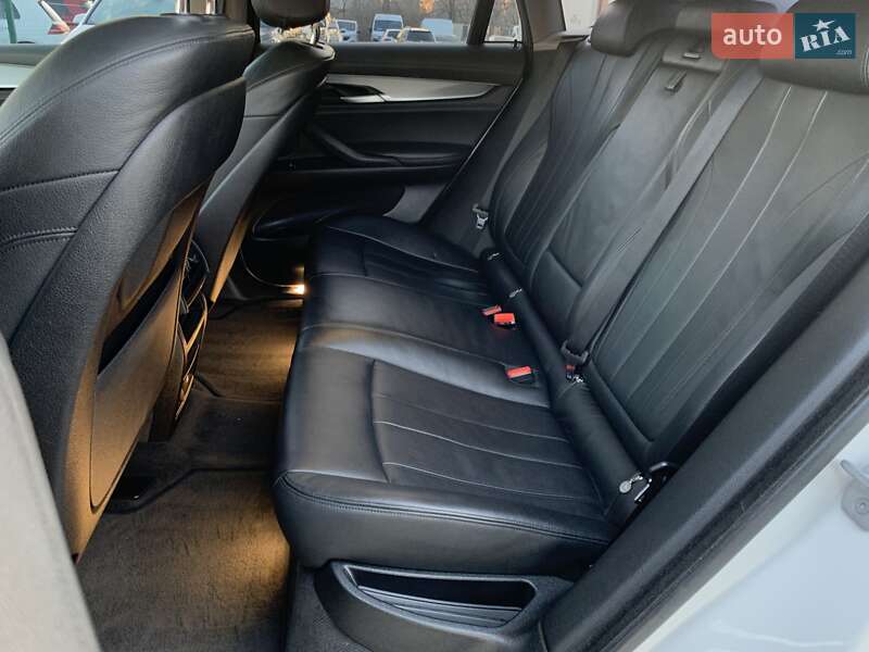 Внедорожник / Кроссовер BMW X6 2015 в Бердичеве