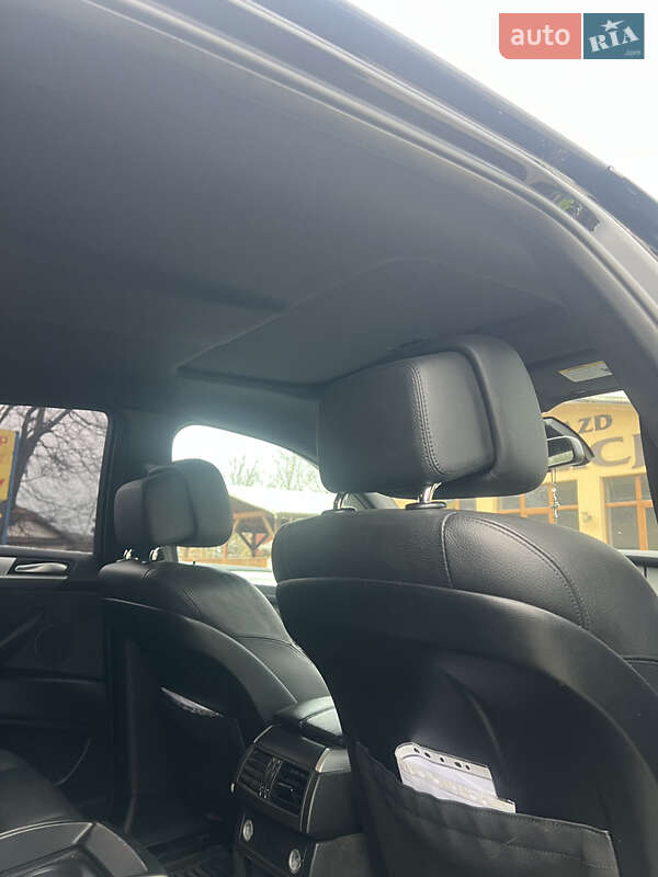 Внедорожник / Кроссовер BMW X6 2011 в Луцке