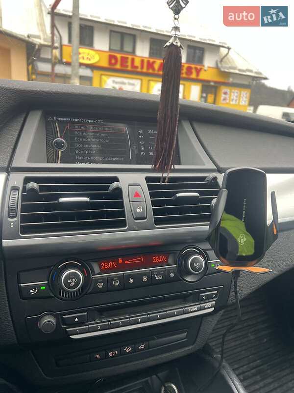 Внедорожник / Кроссовер BMW X6 2011 в Луцке