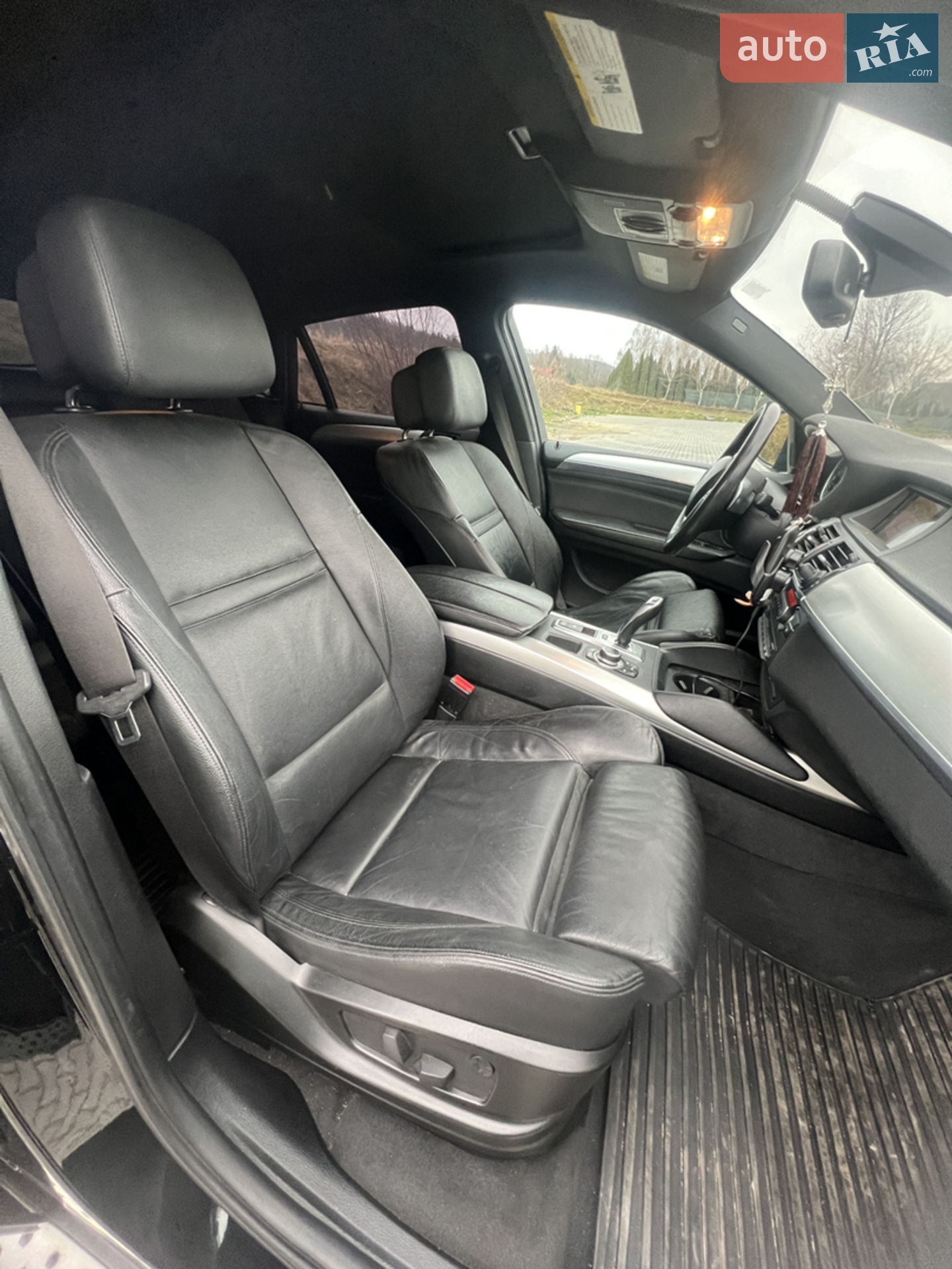 2011 BMW X6 - мініатюра 37