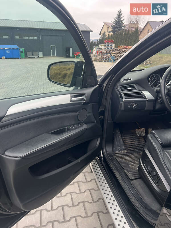 Внедорожник / Кроссовер BMW X6 2011 в Луцке