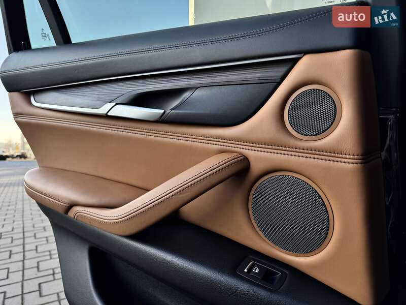 Внедорожник / Кроссовер BMW X6 2016 в Виннице