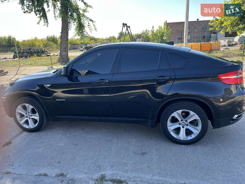 Внедорожник / Кроссовер BMW X6 2010 в Конотопе