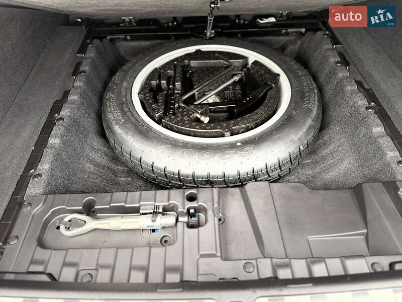 Внедорожник / Кроссовер BMW X6 2023 в Киеве