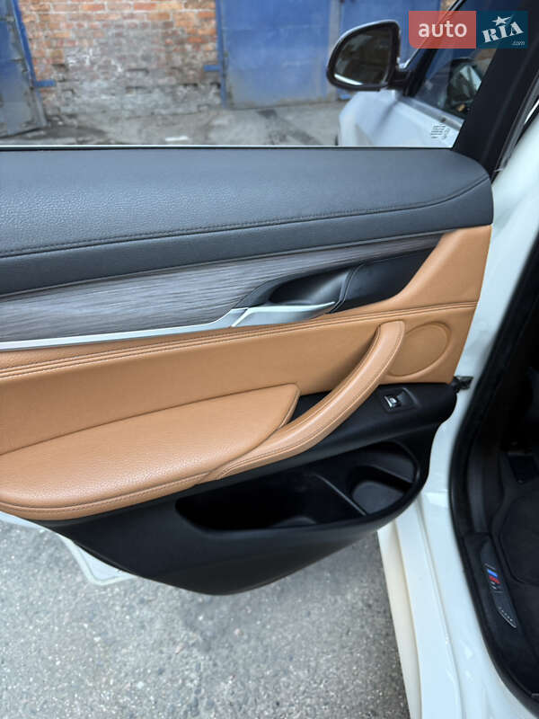 Внедорожник / Кроссовер BMW X6 2016 в Черкассах фото 5 Внедорожник / Кроссовер BMW X6 2016 в Черкассах
