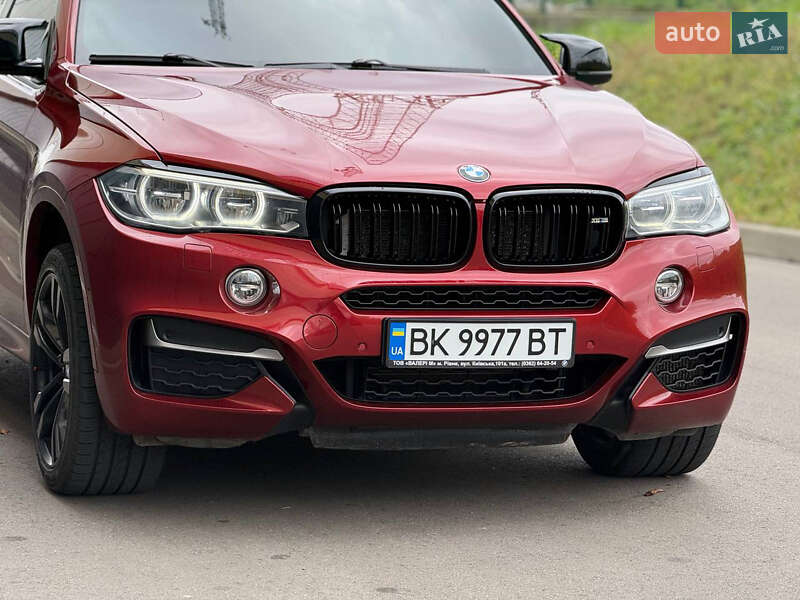 Внедорожник / Кроссовер BMW X6 2016 в Ровно