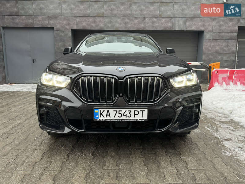 Внедорожник / Кроссовер BMW X6 2022 в Киеве