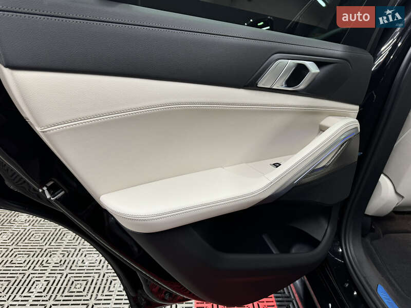 Внедорожник / Кроссовер BMW X6 2022 в Киеве